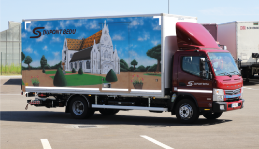Camion hybride, décor Monastère de BROU